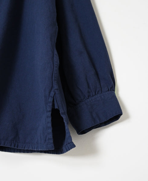 INAM2662TD 30s COTTON TWILL OVERDYE WORK GATHER BANDED SHIRT