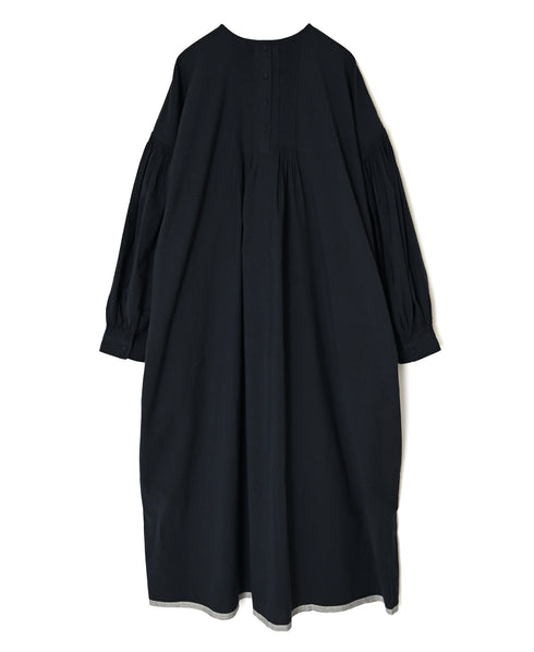 INMDS26733 HANDWOVEN HEAVY COTTON PLAIN WITH SELVAGE BACK OPENING CREW-NECK DRESS WITH MINI PINTUCK