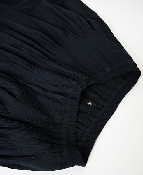 INMDS26735 HANDWOVEN HEAVY COTTON PLAIN WITH SELVAGE FLARED SKIRT WITH PINTUCK
