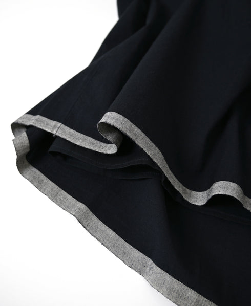 INMDS26735 HANDWOVEN HEAVY COTTON PLAIN WITH SELVAGE FLARED SKIRT WITH PINTUCK