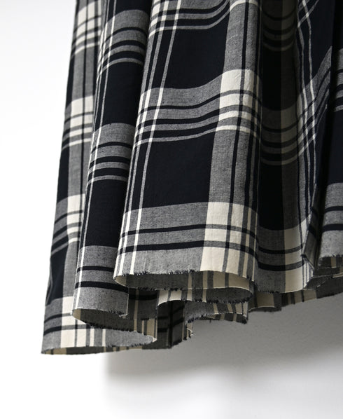 INMDS26744 HANDWOVEN HEAVY COTTON UNIQUE GINGHAM CHECK CREW NECK DRESS WITH PINTUCK