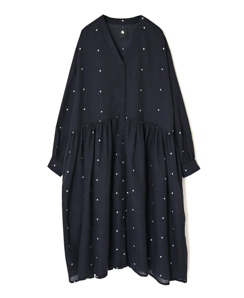 INMDS26763 BOILED WOOL SQUARE JACQUARD GATHERED V-NECK DRESS