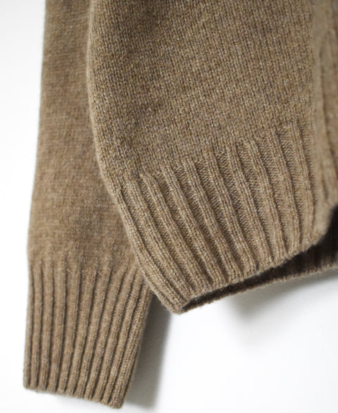 JNAMP2651 SUPER FINE LAMBSWOOL CREW NECK SADDLE SHOULDER CARDIGAN