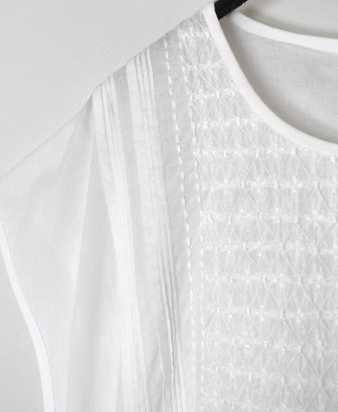 NMDS26523 60s ORGANIC CAMBRIC WITH EMB FRENCH/SL BACK OPENING DRESS