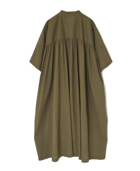 NSL26004 60s CAMBRIC PLAIN BANDED COLLAR BACK SIDE GATHERED DRESS