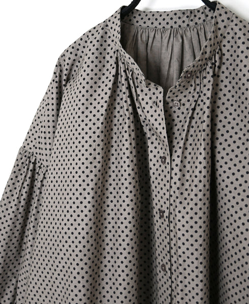 NSL26532 40s COTTON POPLIN DOT PRINT BANDED COLLAR SHIRT WITH GATHER