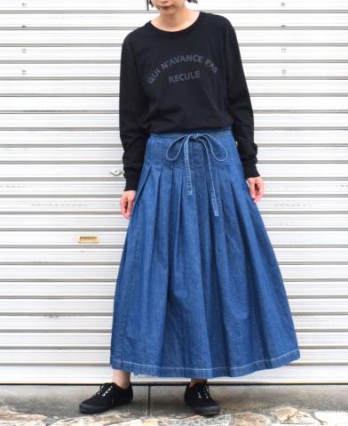 ARMENWASHED DENIM PLEATED WRAP SKIRT