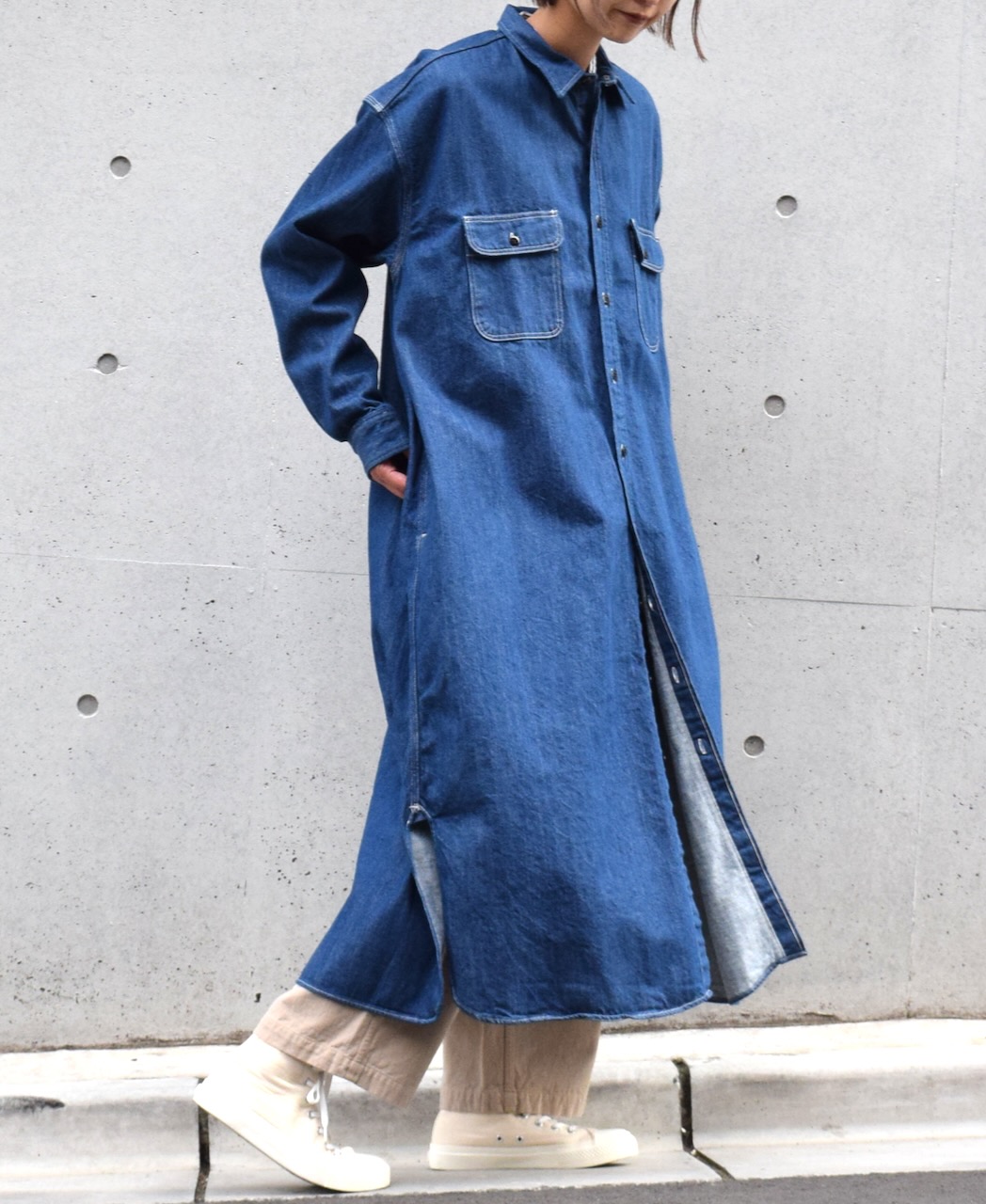 GNAM2252 (ロングシャツ) WASHED DENIM REGULAR COLLAR LONG SHIRT