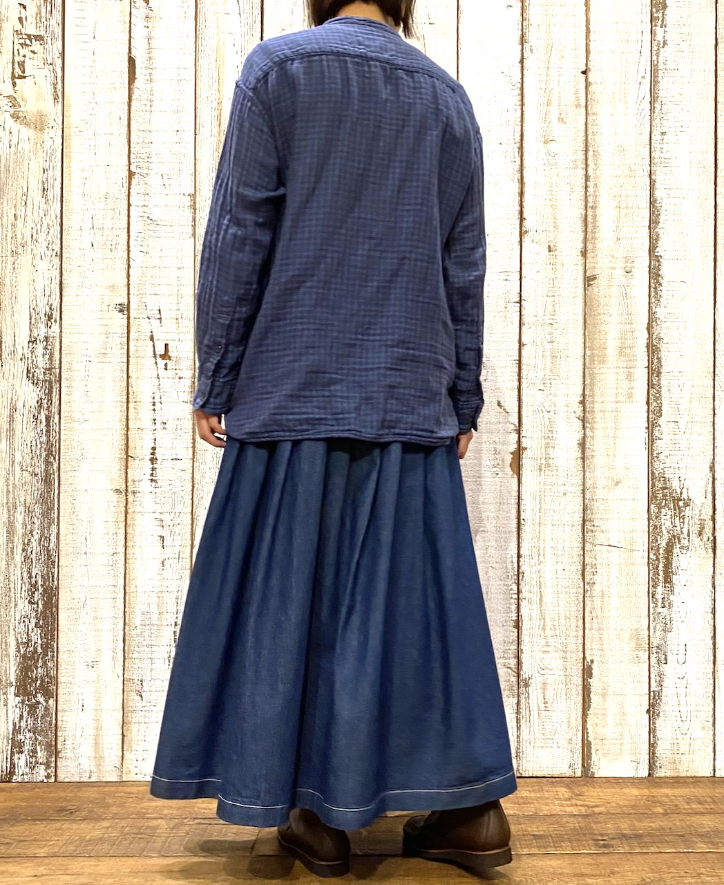 GNAM2253 (スカート) WASHED DENIM PLEATED WRAP SKIRT