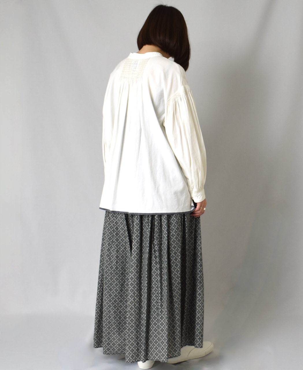 INMDS23736 (キュロット) 60'S COTTON REPETITIONAL FLOWER BLOCK