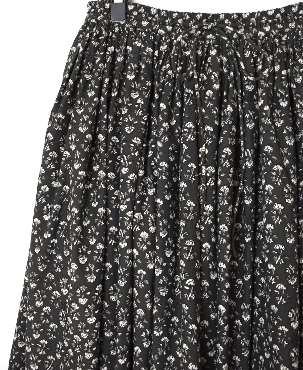 INMDS23725 (スカート) 60'S COTTON GENTIANA FLOWER BLOCK PRINT GATHERED SKIRT