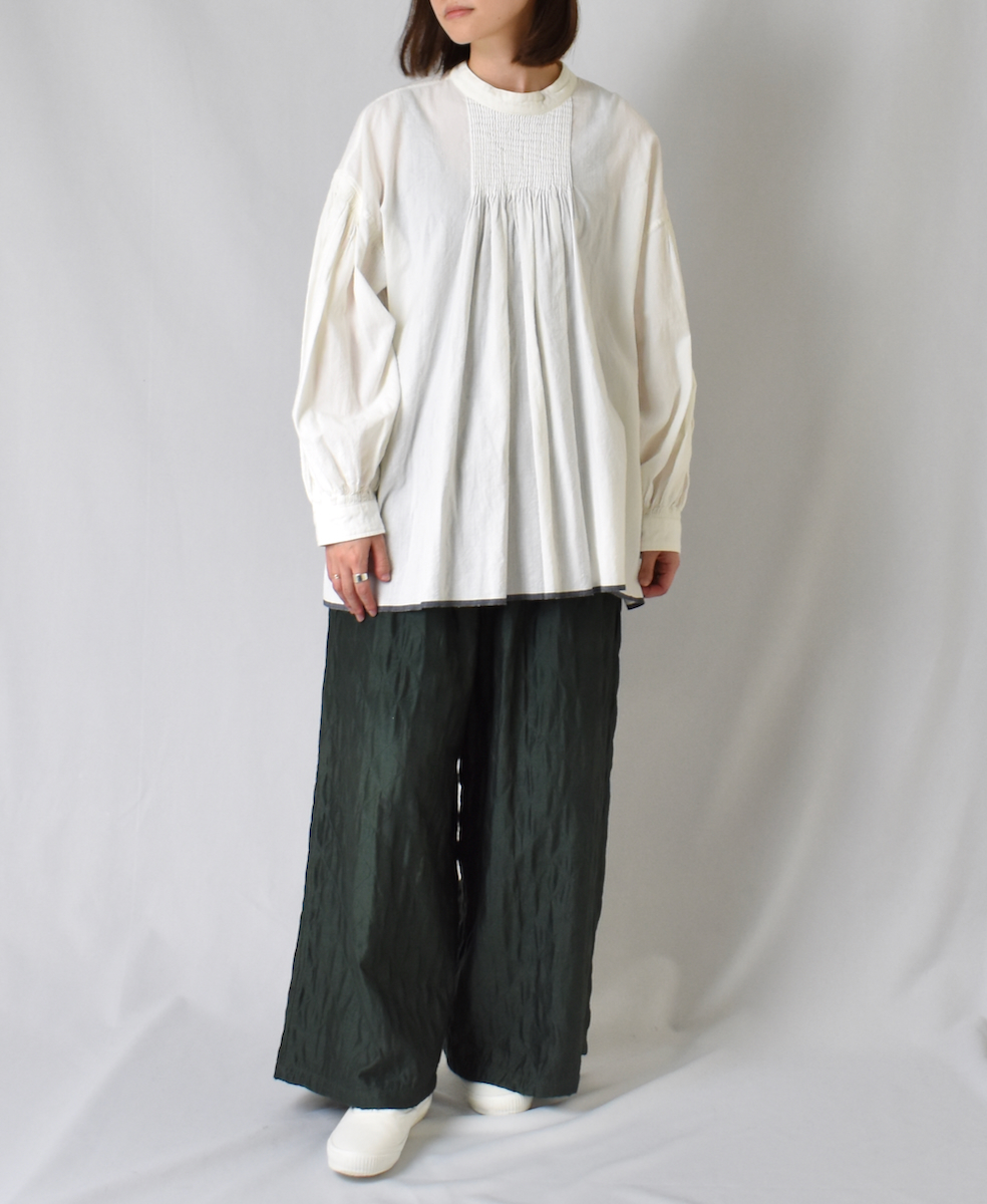 NMDS23523 (パンツ) QUILTED HANDWOVEN COTTON SILK PLAIN EASY PANTS