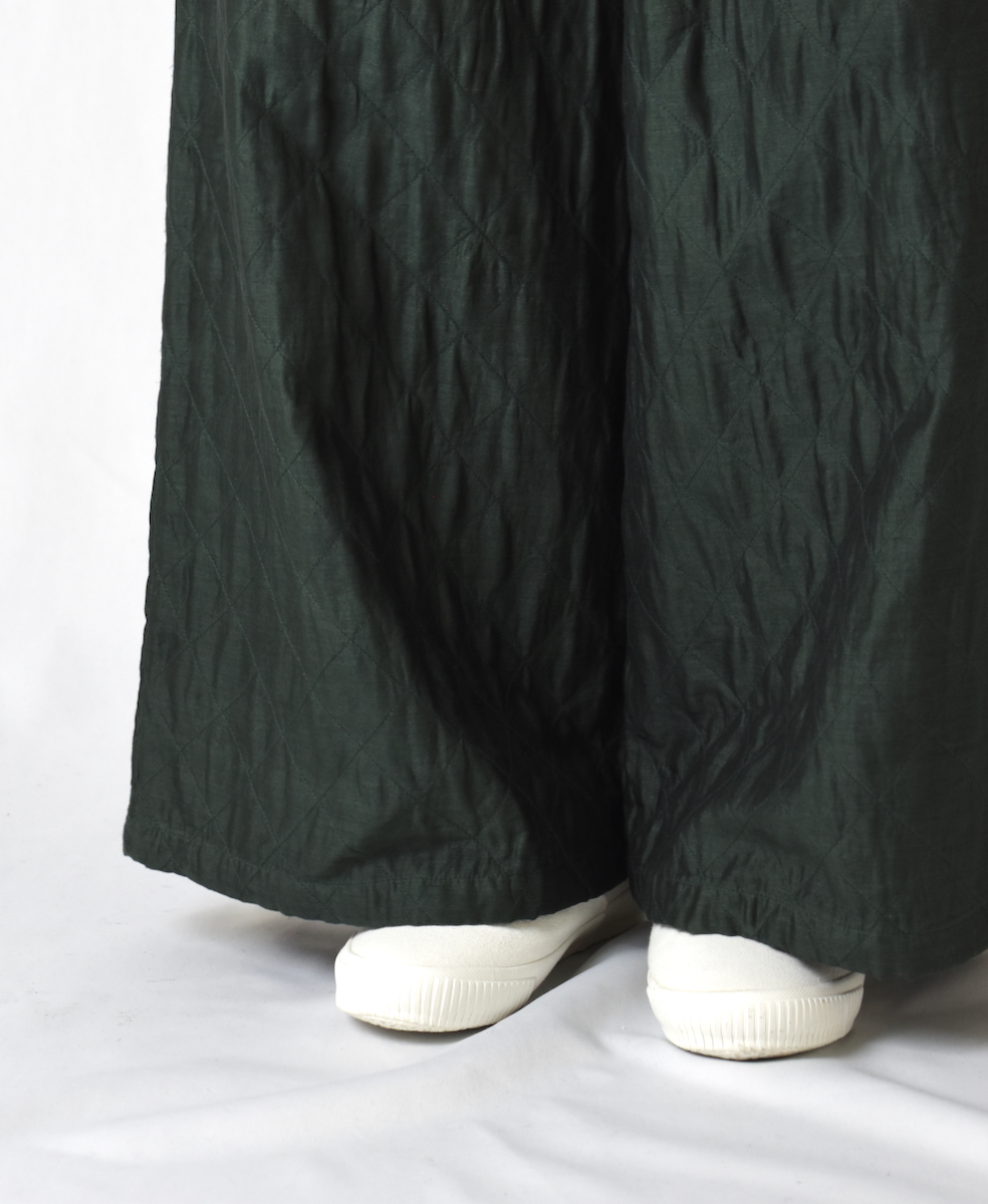 NMDS23523 (パンツ) QUILTED HANDWOVEN COTTON SILK PLAIN EASY PANTS