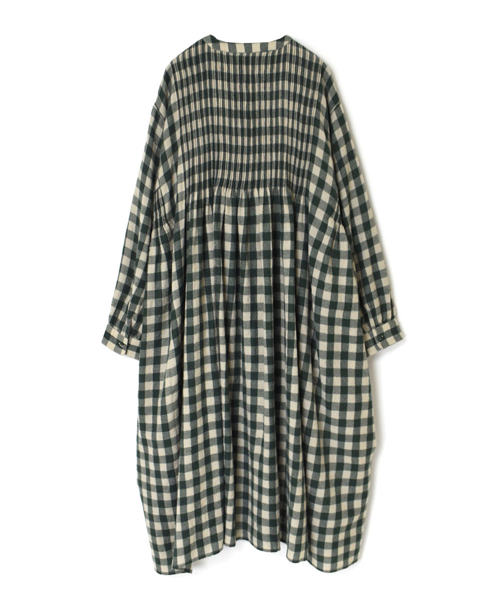 NMDS23594 (ワンピース) BOILED WOOL BIG GINGHAM CHECK V-NECK DRESS WITH MINI PINTUCK