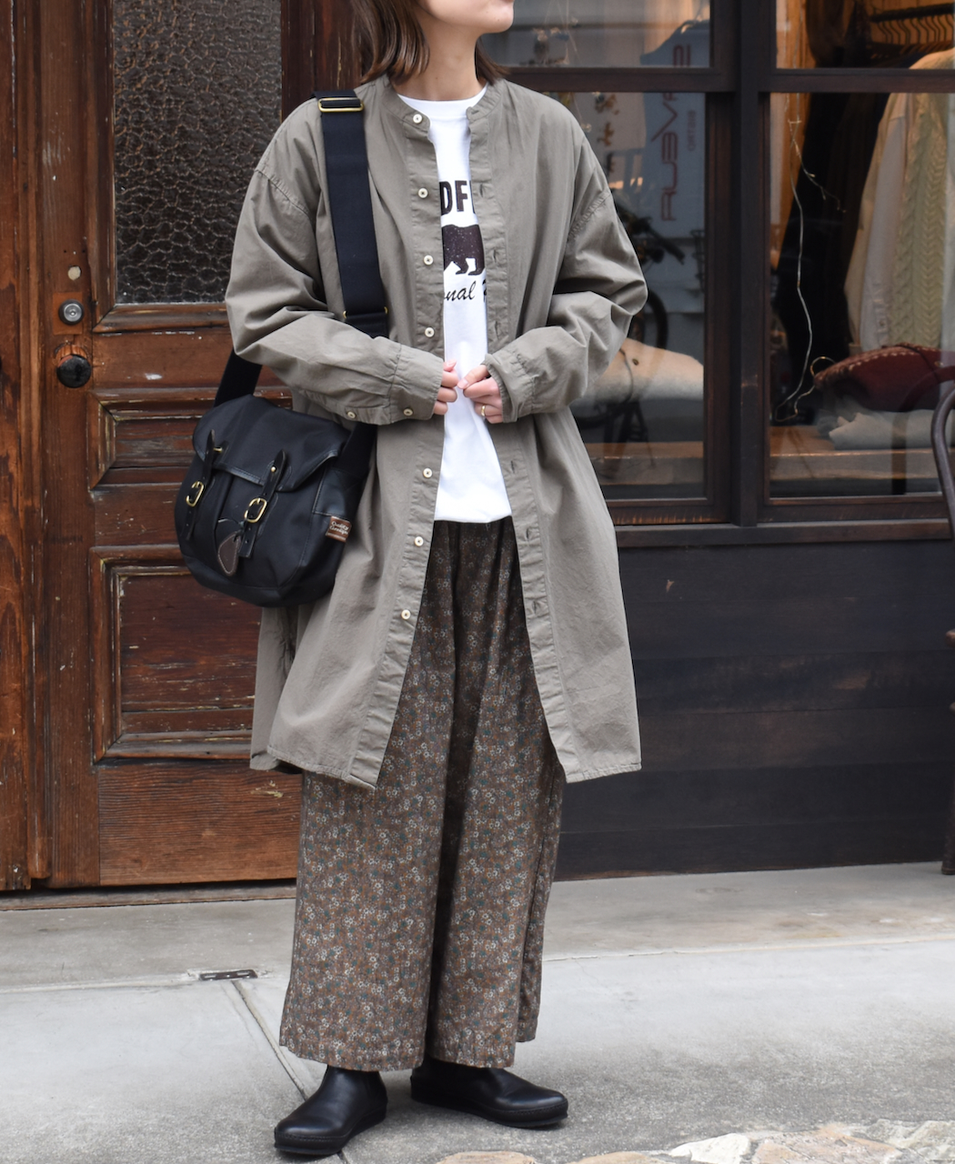 NSL22554 (パンツ) CORDUROY SMALL FLOWER PRINT WIDE EASY PANTS