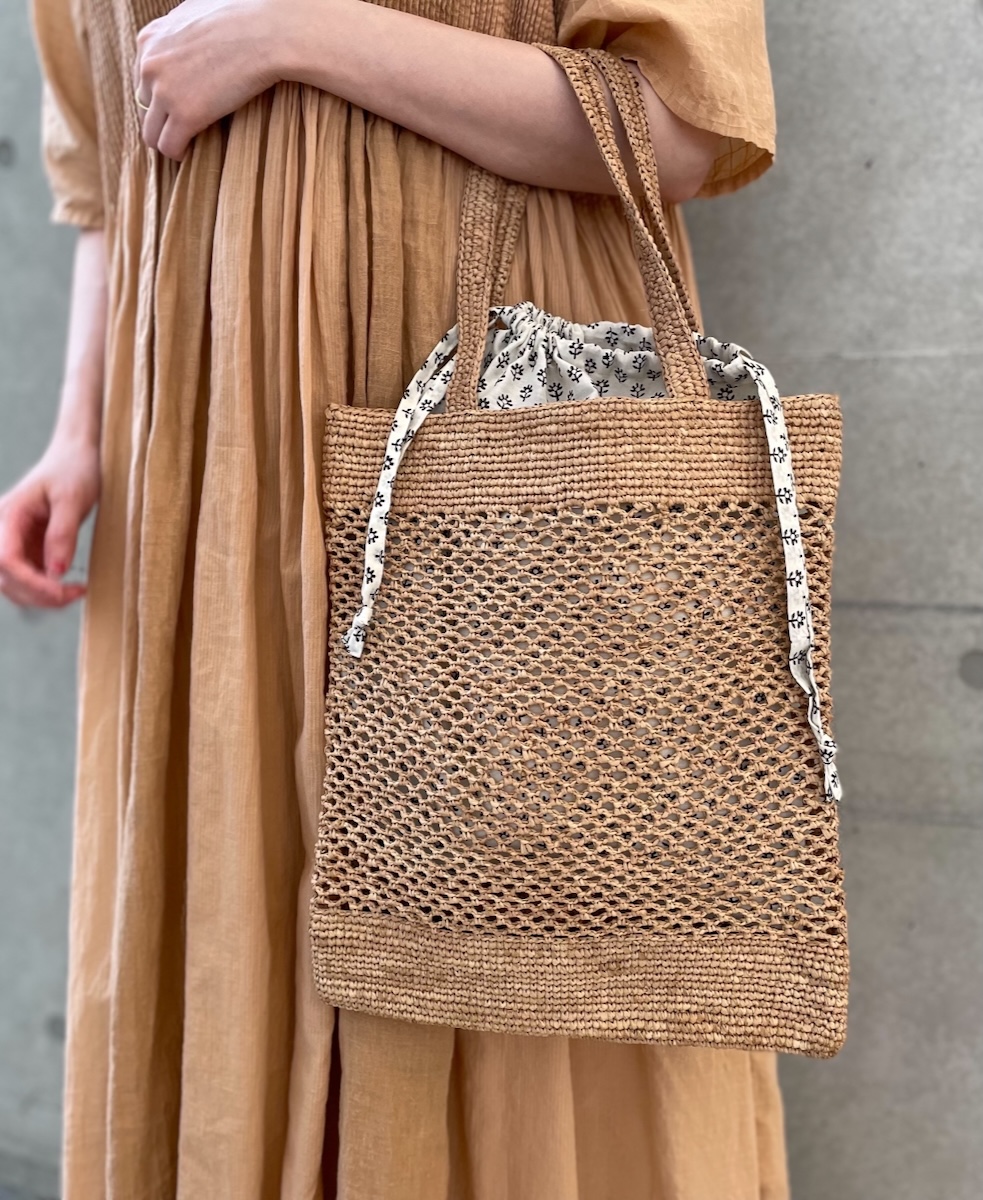 ANMDS2401(バッグ) RAFFIA TOTE BAG