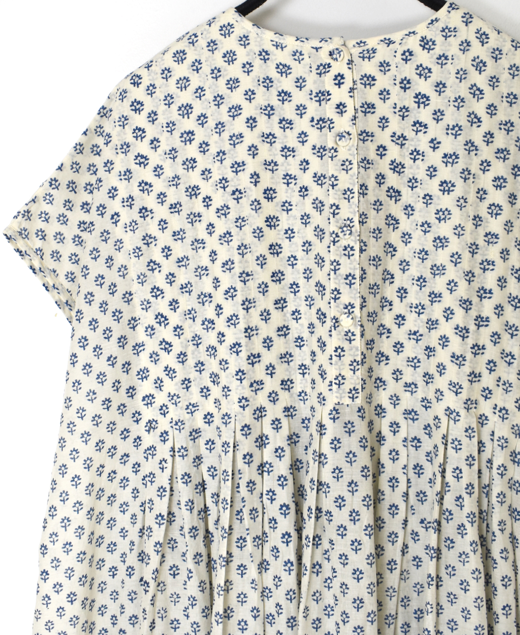 NMDS24188(ワンピース) 80's COTTON VOIL SMALL FLOWER BLOCK PRINT INVERTED PLEATS F/SL DRESS