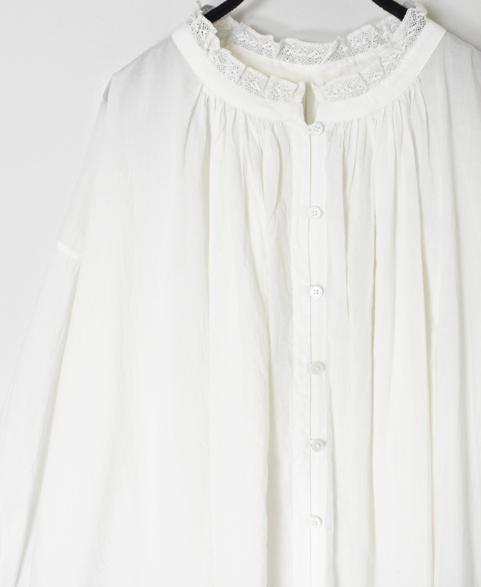 NSL24561(スモック) 60s CAMBRIC PLAIN WITH LACE NECK LACE GATHERED SMOCK