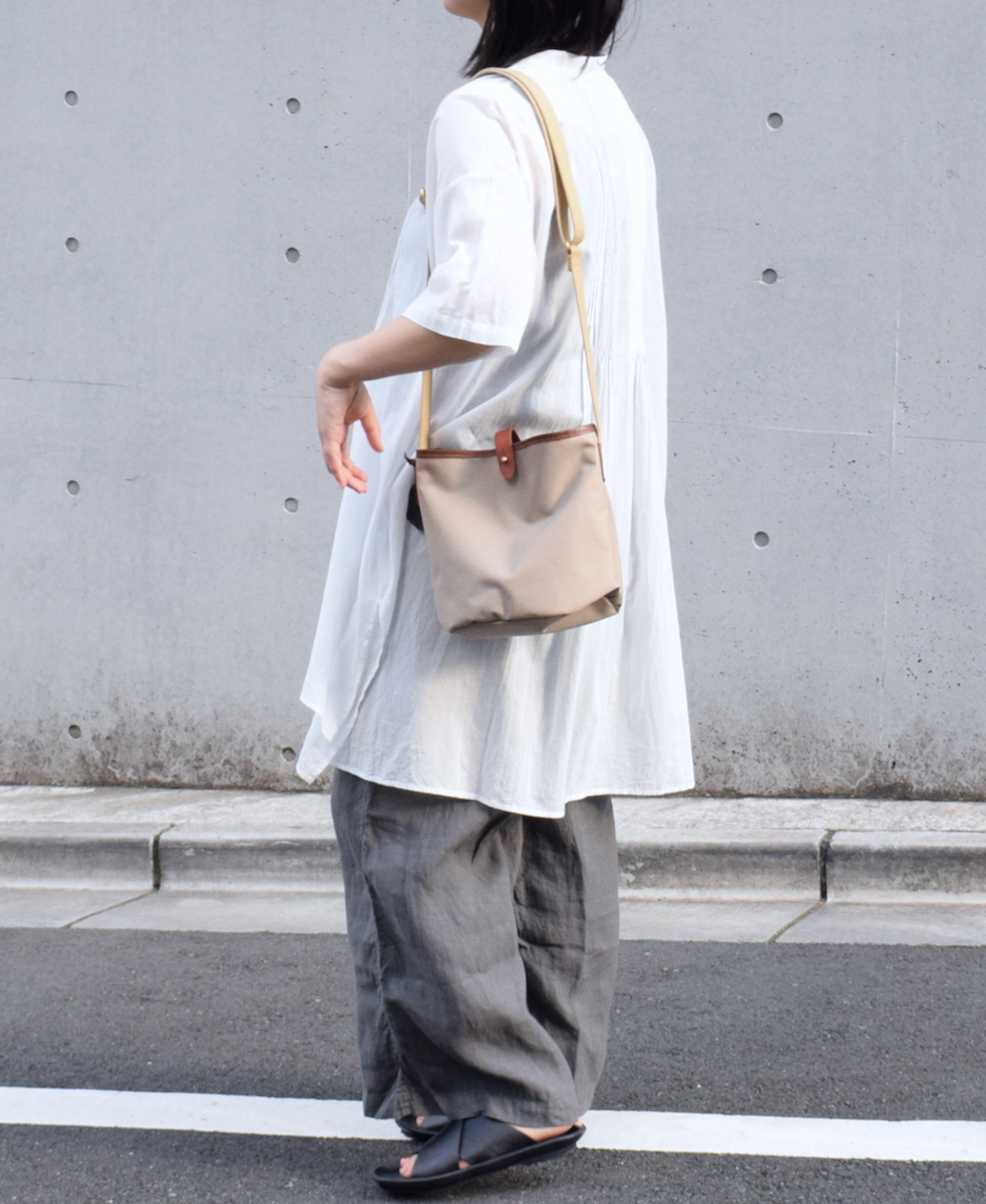 NSL24031 (シャツ) COTTON VOILE LACE & PINTUCK BANDED COLLAR SHORT/SL PINTUCK SHIRT