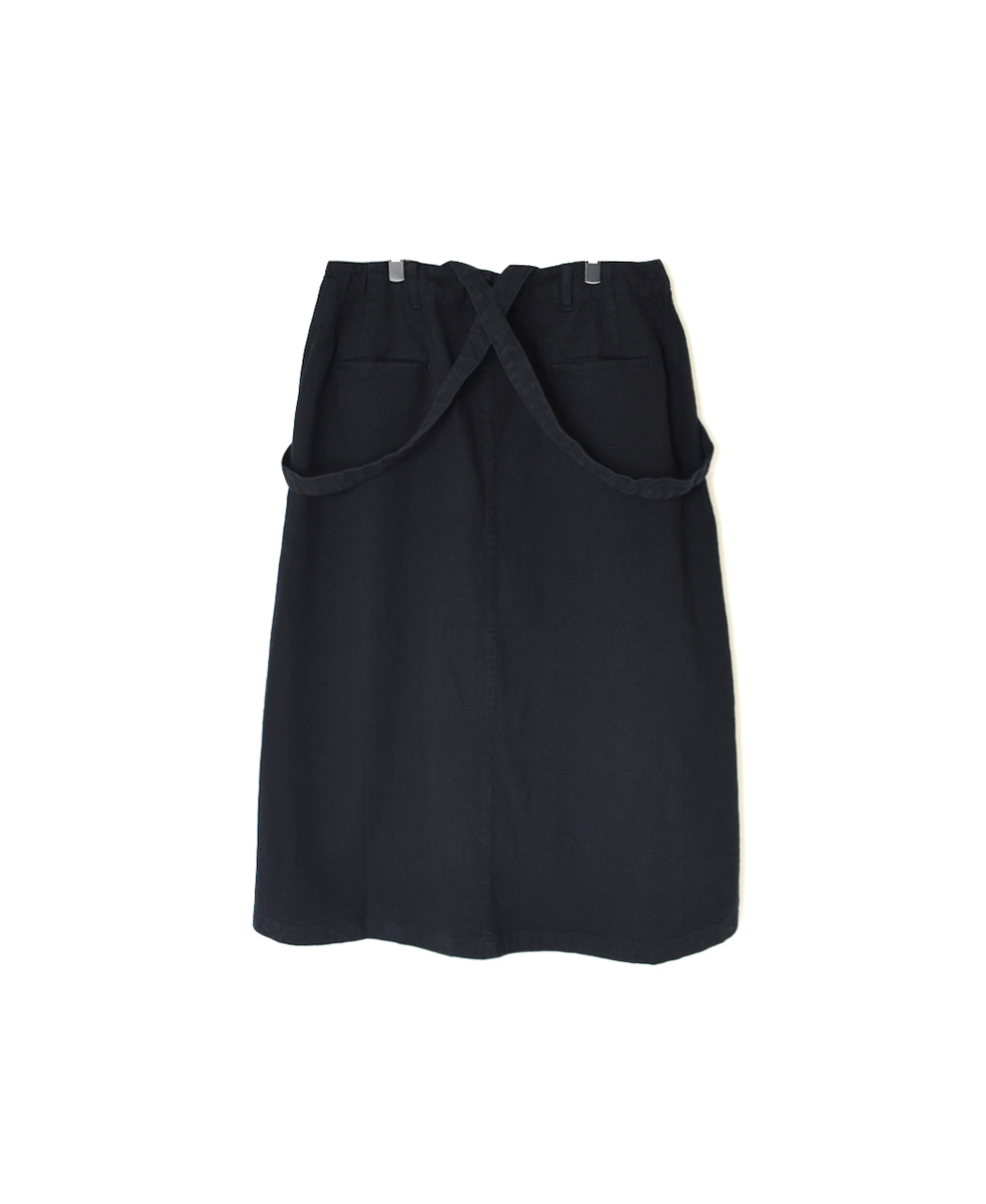 ISNAM2452(スカート) COTTON WOOL TWILL ADJUSTER TACK SKIRT WITH SUSPENDERS