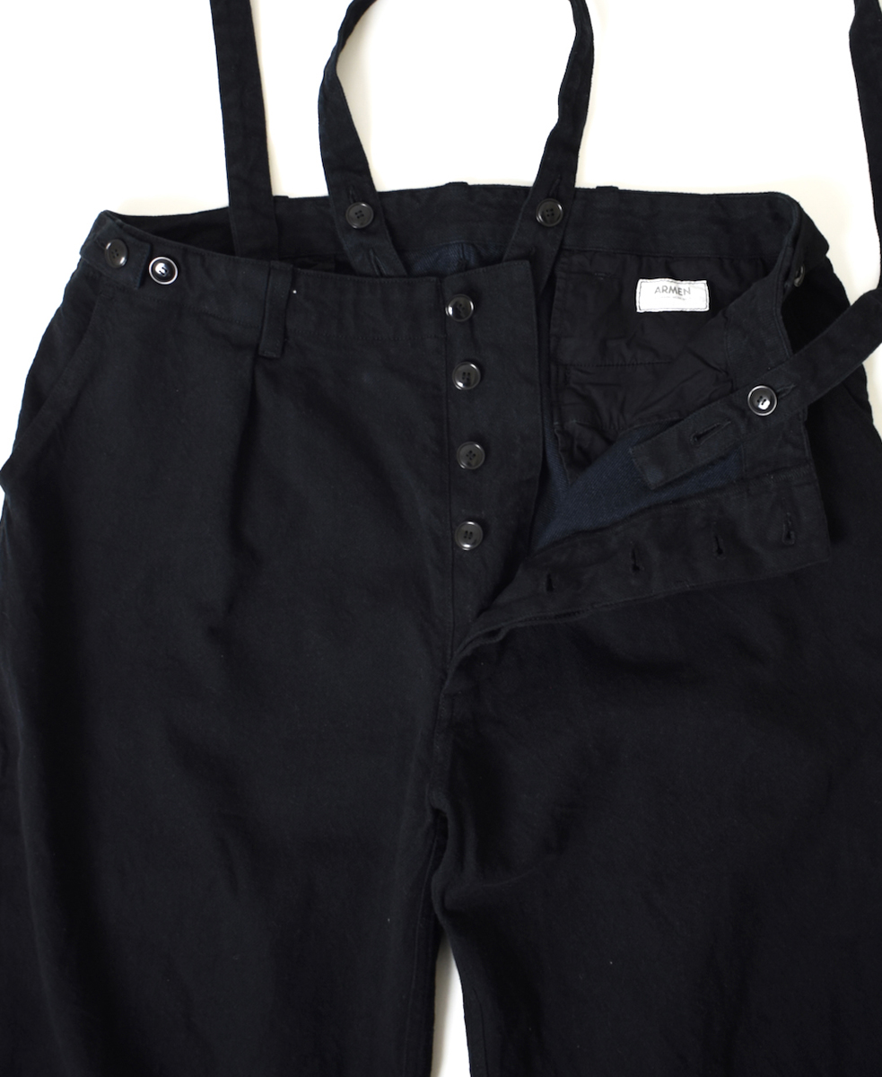 ISNAM2453(パンツ) COTTON WOOL TWILL ADJUSTER TACK PANTS WITH SUSPENDERS