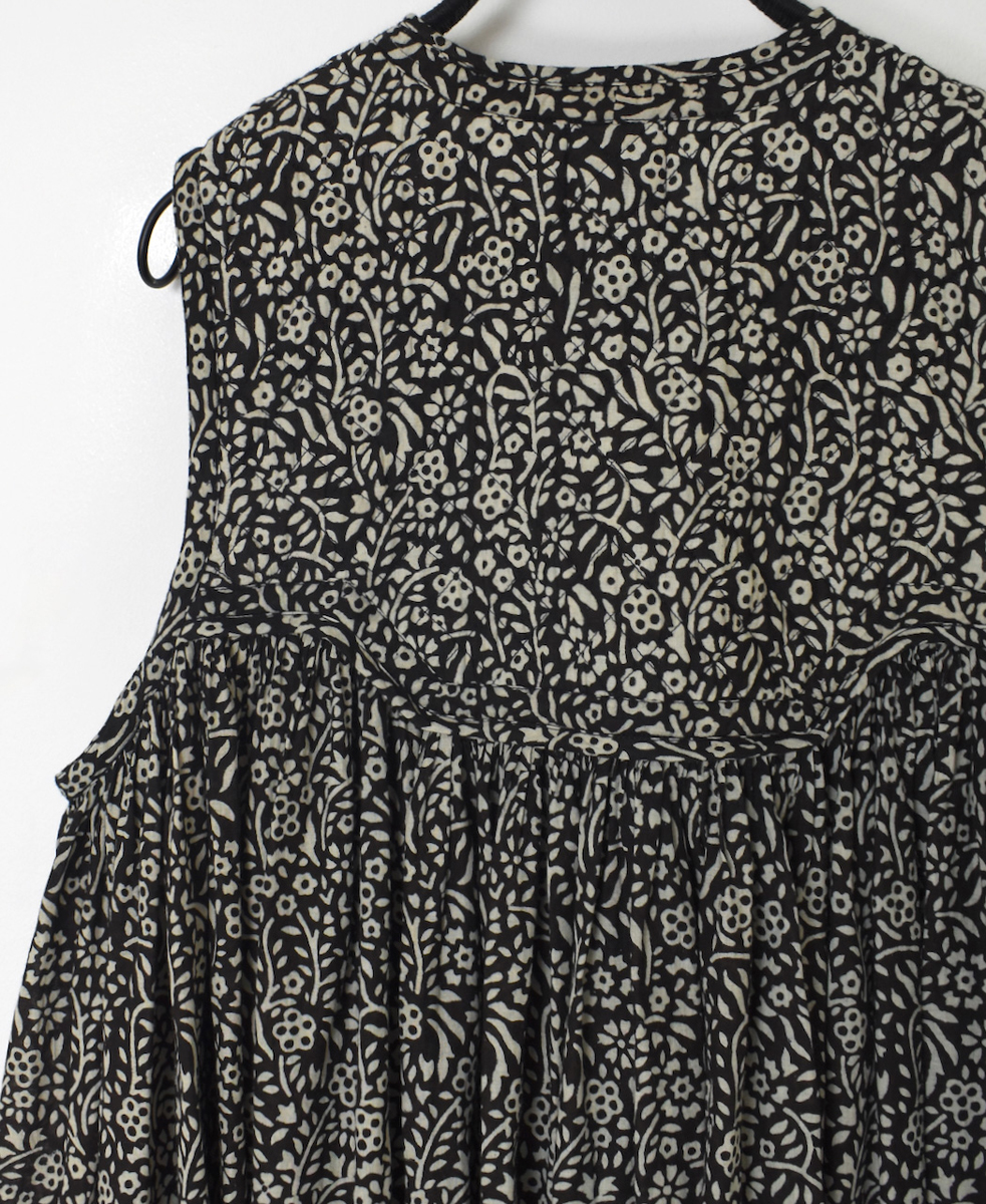 INMDS24733(ワンピース) 80s COTTON FLOWER BLOCK PRINT V-NECK NO/SL DRESS