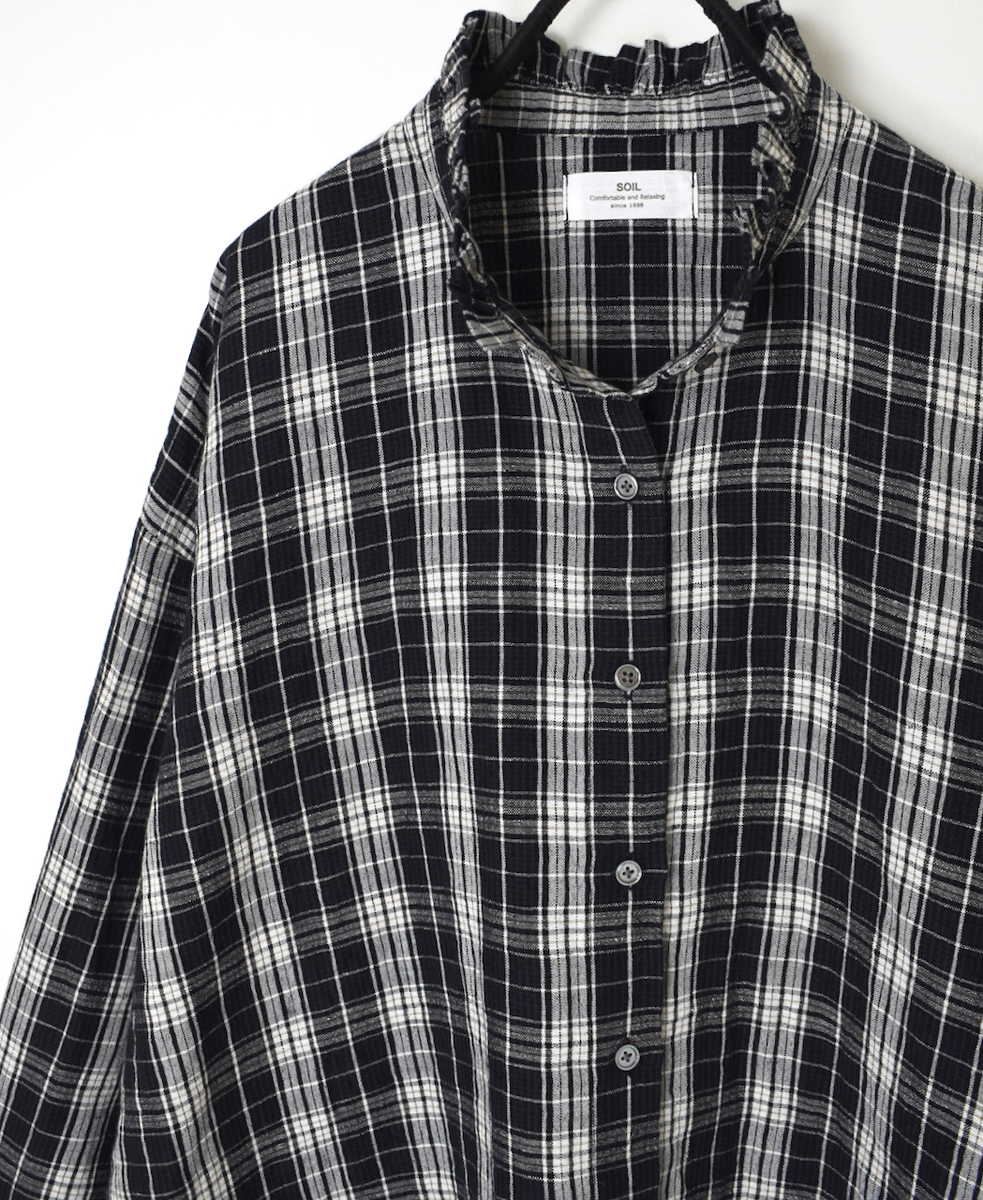 INSL24711(シャツ) WOOL/LINEN CHECK FRILL COLLAR SHIRT