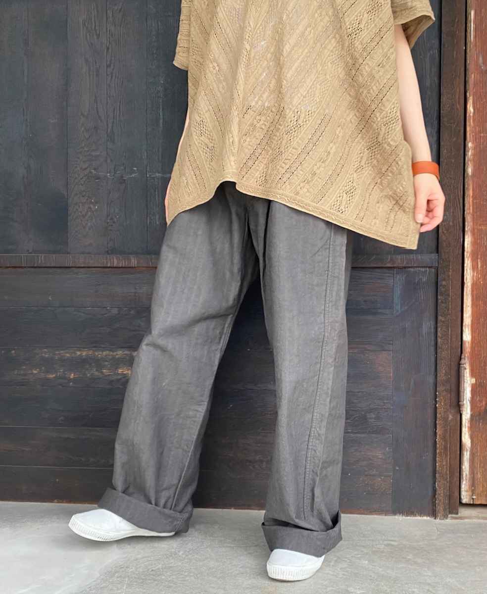 NAM1203HR(パンツ) HEAVY COTTON HERRINGBONE ONE-TUCK PANTS