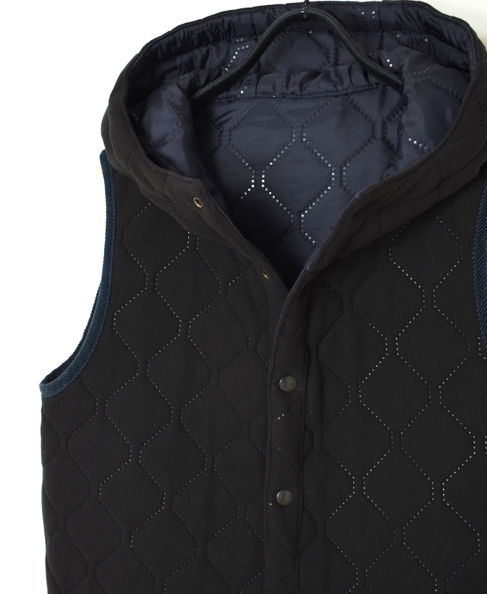 NAM2252(ベスト) PLAIN POLYESTER×FLEECE HEAT QUILT REVERSIBLE HIGH COLLAR HOODED LONG VEST