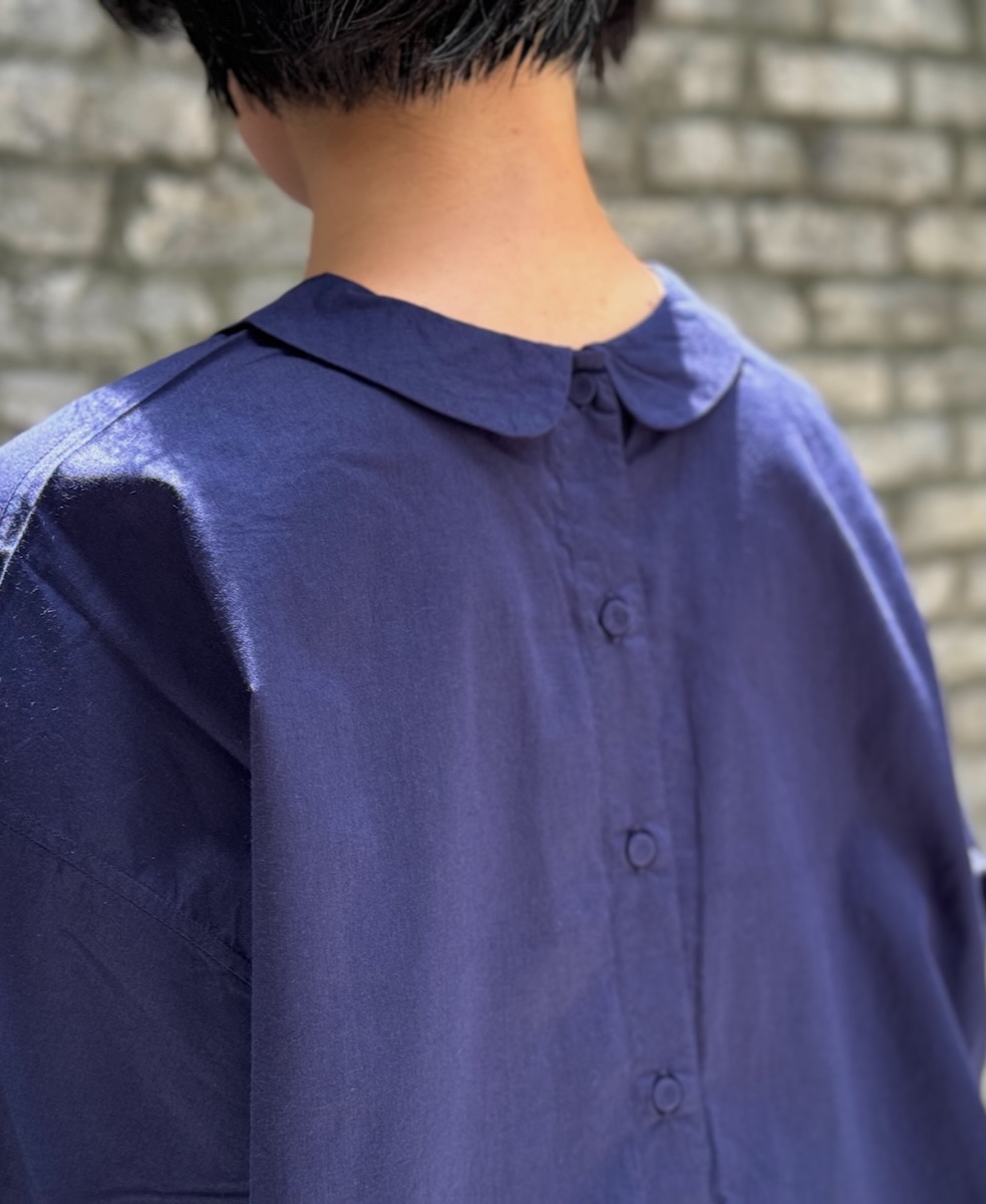 NMDS24593(シャツ) 60s ORGANIC CAMBRIC BACK OPENING ROUND COLLAR SHIRT