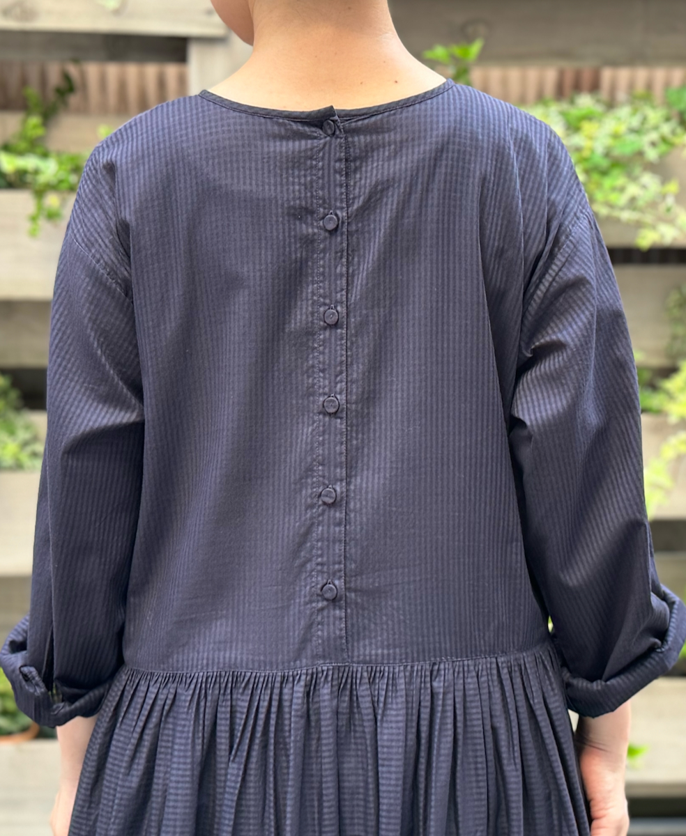 NMDS24603(ワンピース) 80s ORGANIC COTTON SMALL CHECK BACK OPENING EMB DRESS