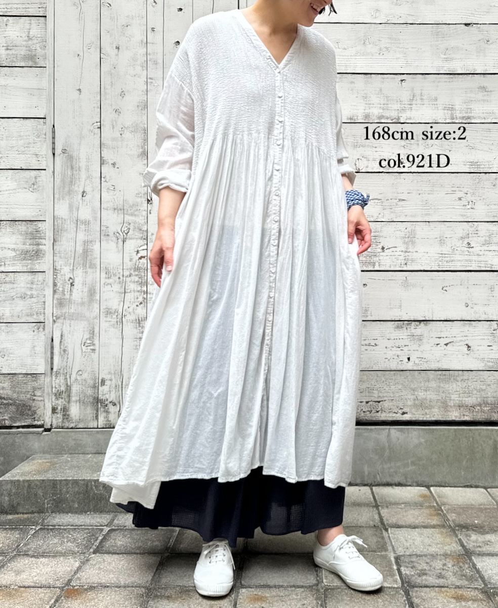 NMDS24203D(ワンピース) 80s ORGANIC VOILE STRIPE(OVERDYE) V-NECK DRESS WITH MINI PINTUCK