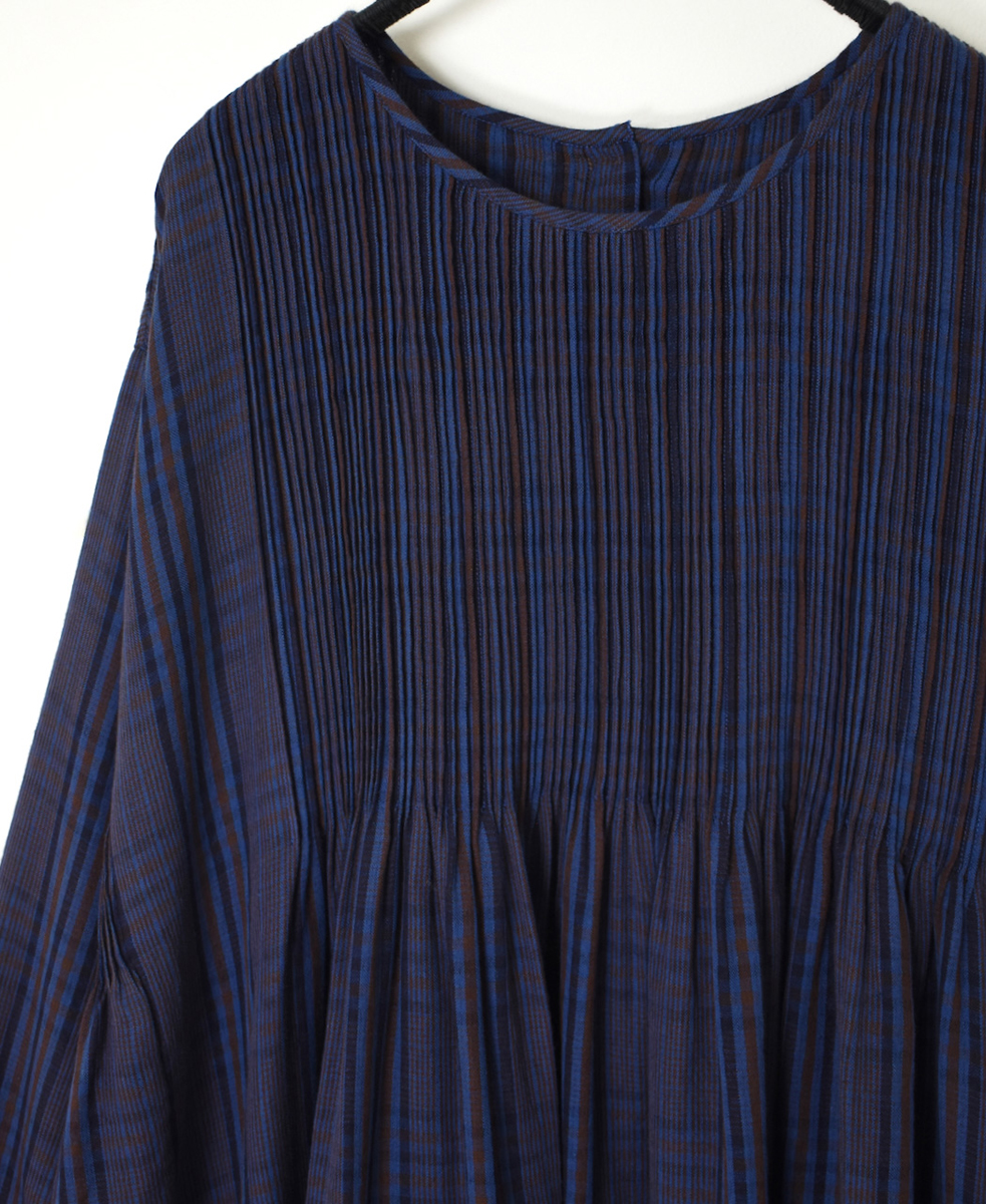 NMDS24582(ワンピース) WOOL COTTON CHECK CREW-NECK P/O SHIRT DRESS WITH MINI PINTUCK