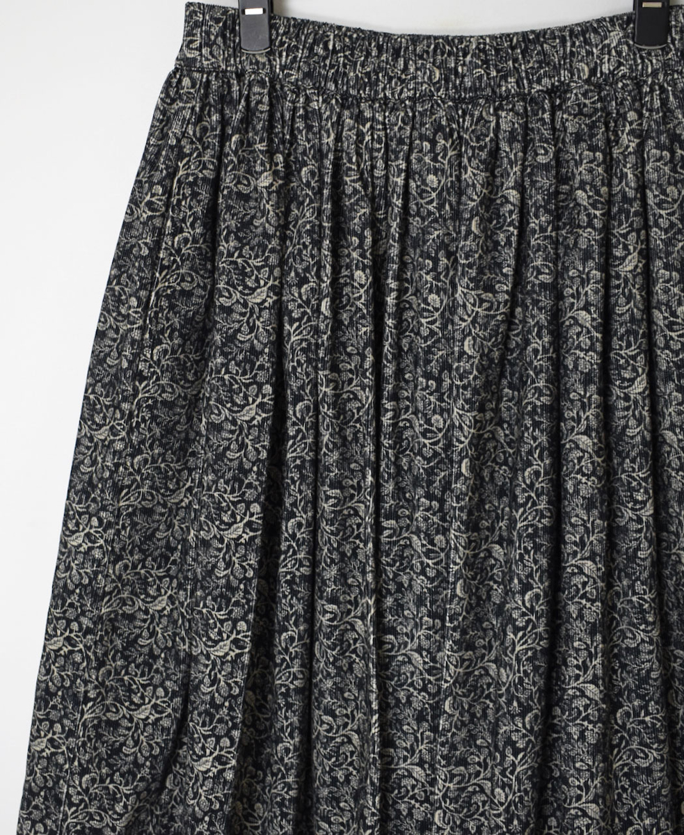 NSL24534(スカート) CORDUROY FLOWER PRINT GATHERED SKIRT