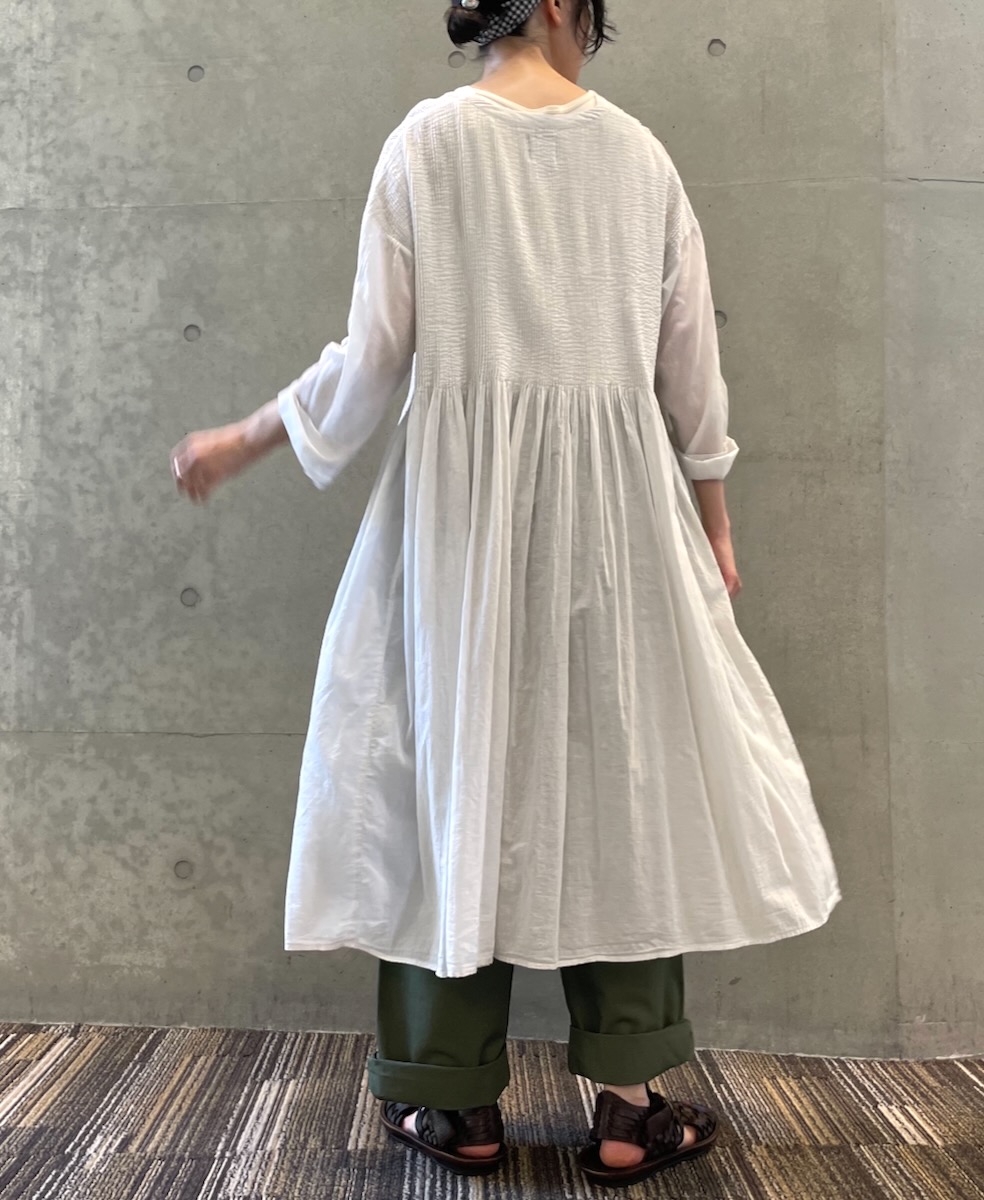 NMDS24202D(ワンピース) 80s ORGANIC VOILE STRIPE(OVERDYE) V-NECK PULLOVER DRESS WITH MINI PINTUCK