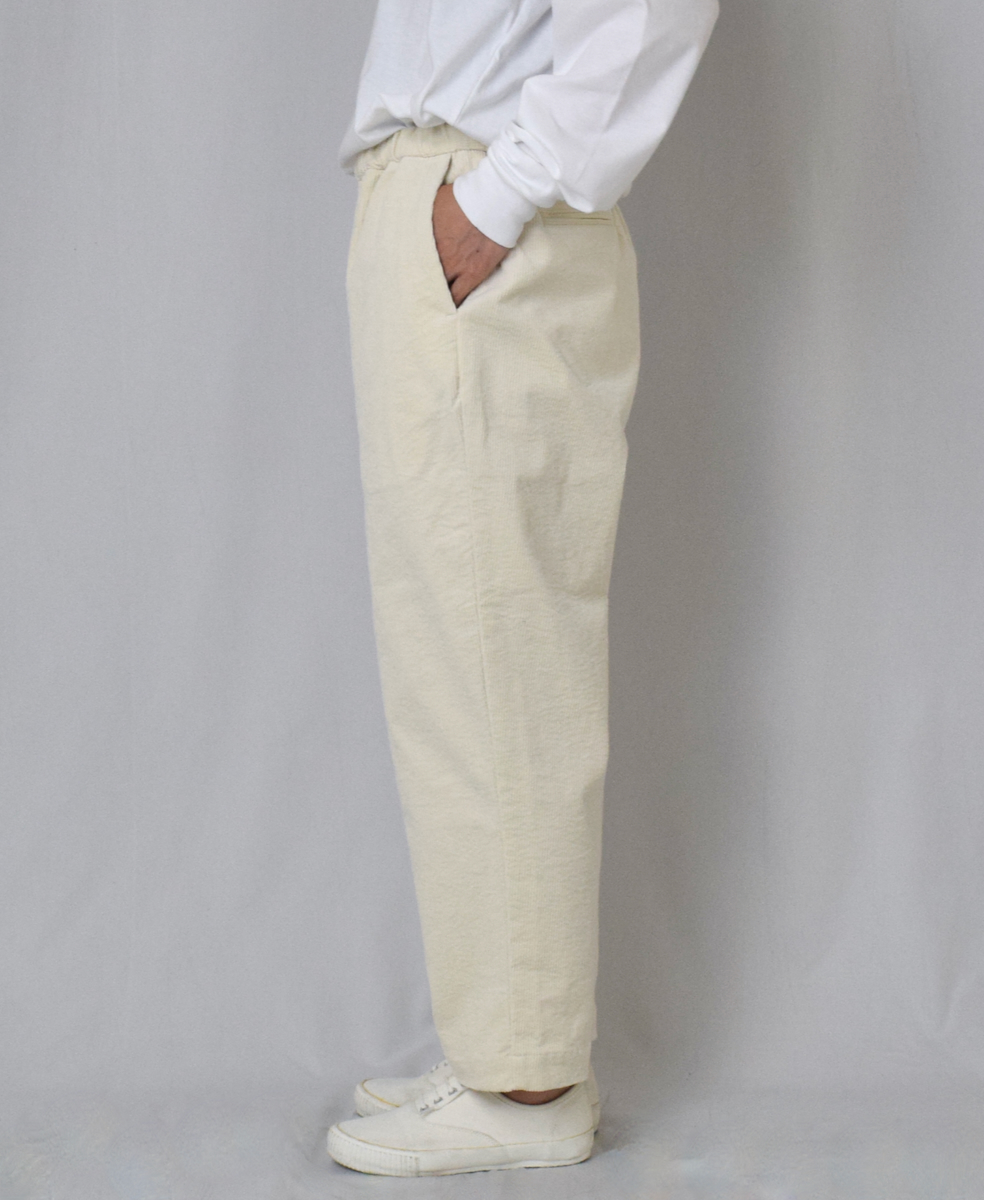 GNMDS2101CP(パンツ) 11WALE CORDUROY EASY TAPERED PANTS