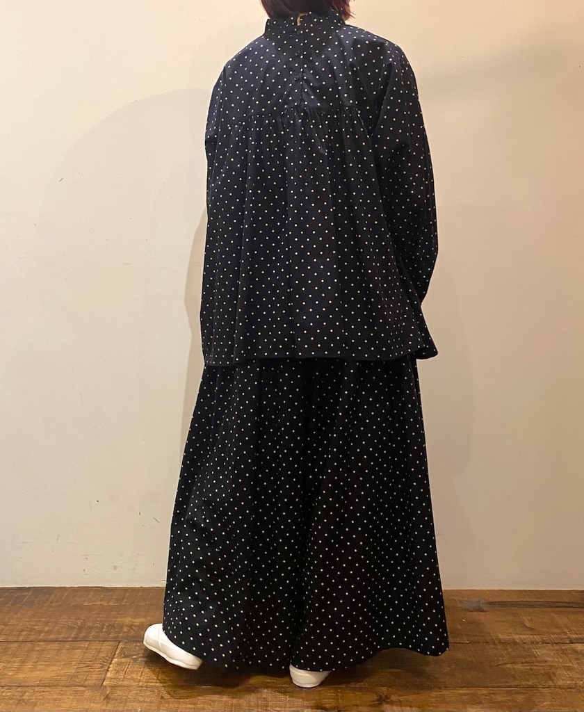 NSL24512(シャツ) 40s POPLIN DOT PRINT BACK OPENING FRILL COLLAR SHIRT