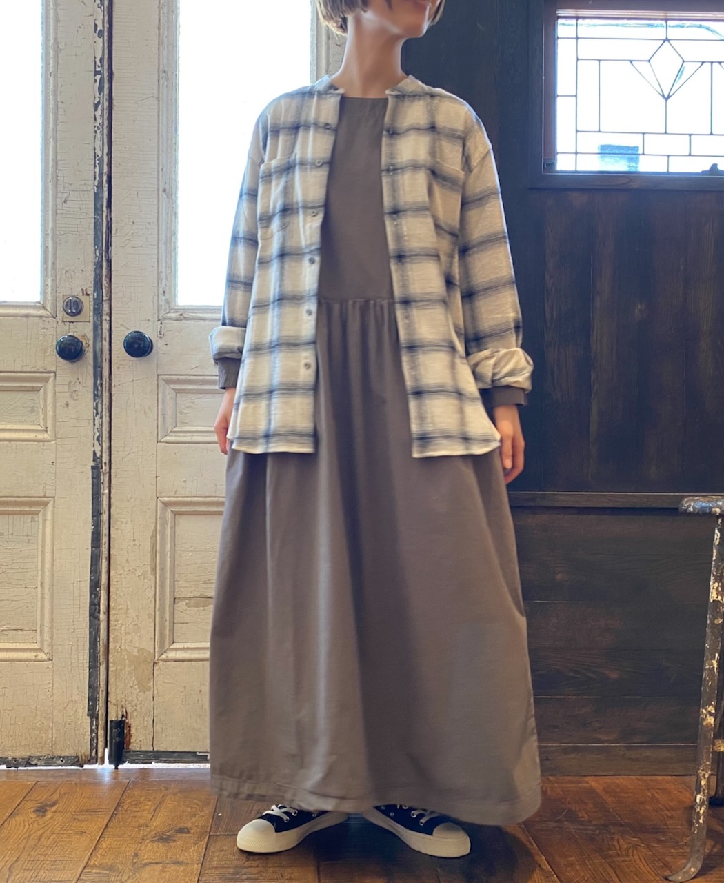 INAM2474PD(ワンピース) 40s POPLIN OVERDYED BOAT NECK L/SL ONE-PIECE