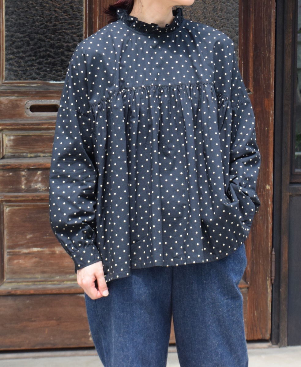 NSL24512(シャツ) 40s POPLIN DOT PRINT BACK OPENING FRILL COLLAR SHIRT