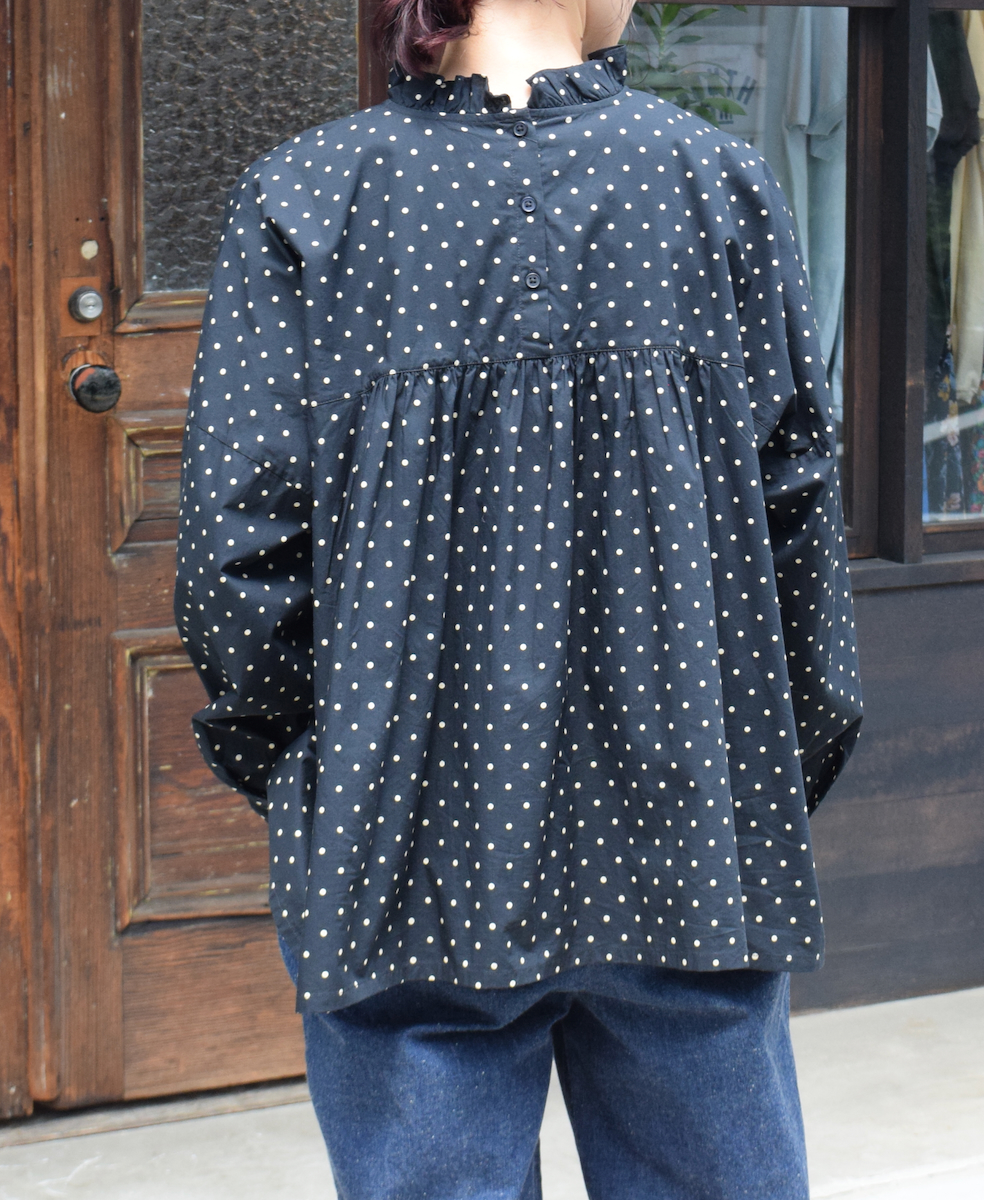 NSL24512(シャツ) 40s POPLIN DOT PRINT BACK OPENING FRILL COLLAR SHIRT