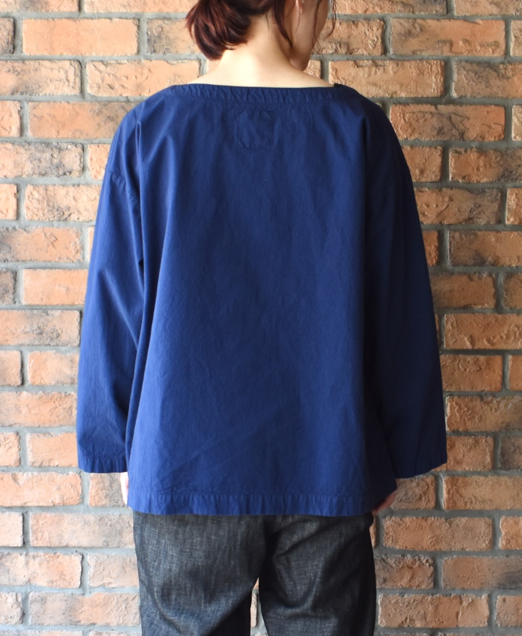 INAM2473PD(スモック) 40s POPLIN OVER DYED BOAT NECK SMOCK