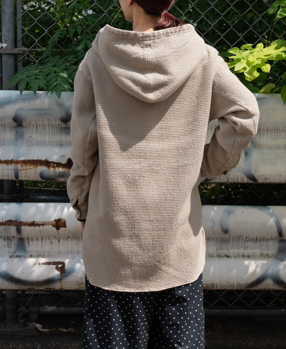 INHT2452WPD (シャツ) WAFFLE PLAIN OVERDYE HOODED PULLOVER SHIRTS