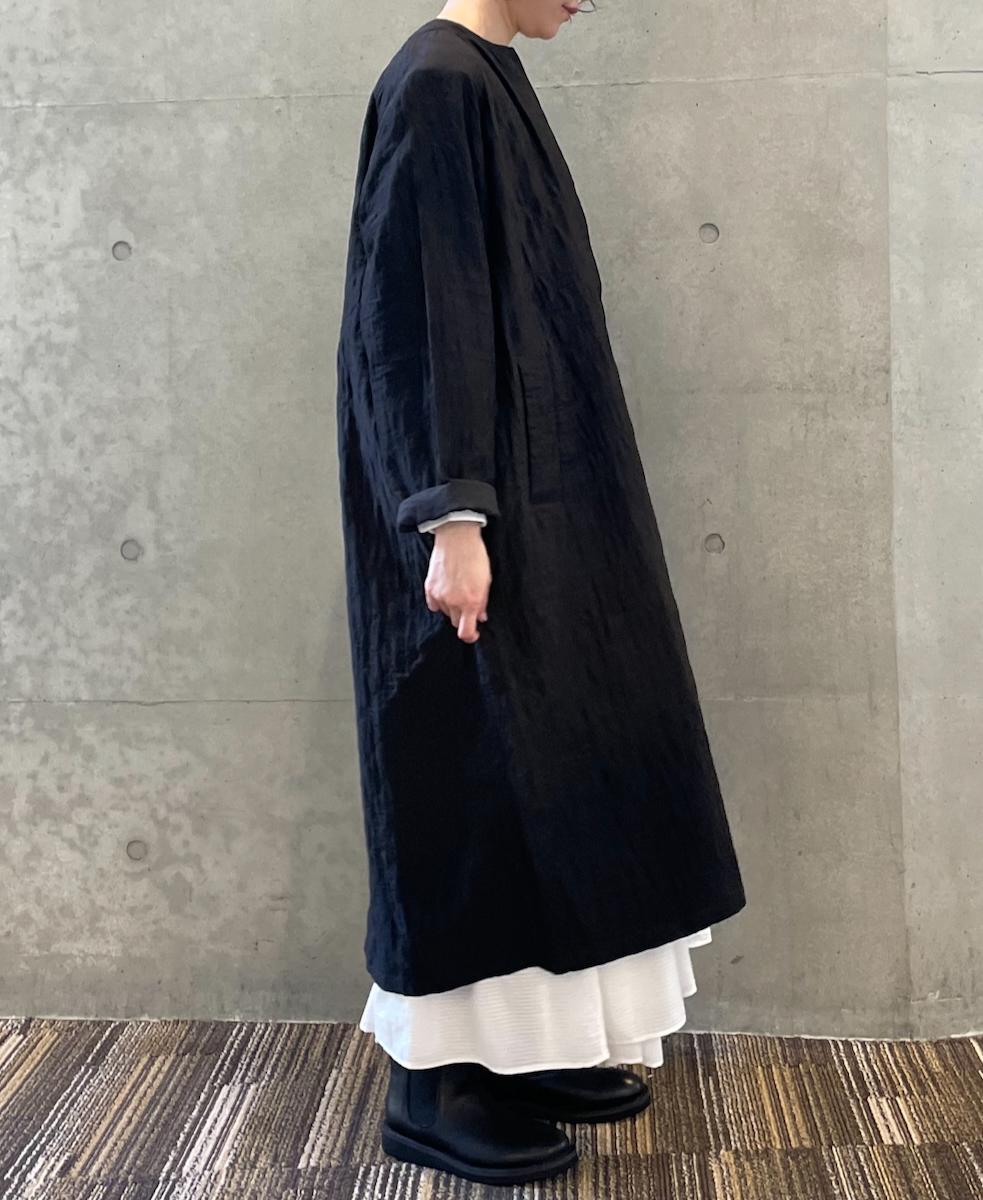 NMDS23521 (コート) QUILTED HANDWOVEN COTTON SILK PLAIN C-NECK RAGLAN COAT