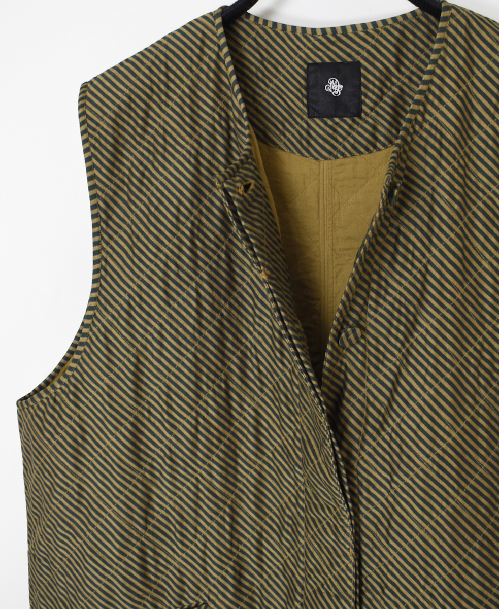 NMDS24532BS(ベスト) QUILTED HAND WOVEN COTTON SILK BIAS STRIPE PRINT C-NECK VEST