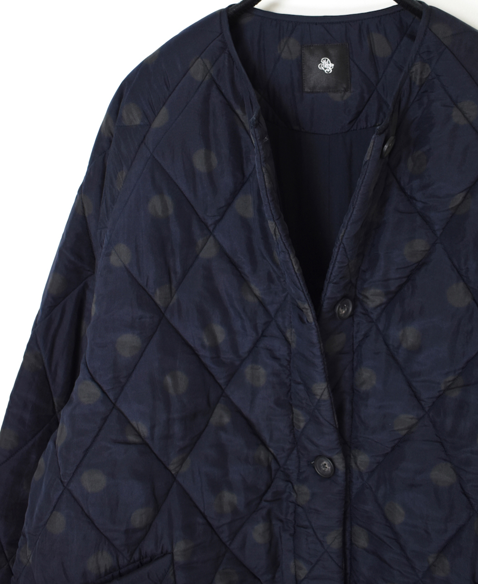 NMDS24512P(コート) PADDED SILK DOT PRINT FRONT BUTTON HALF COAT