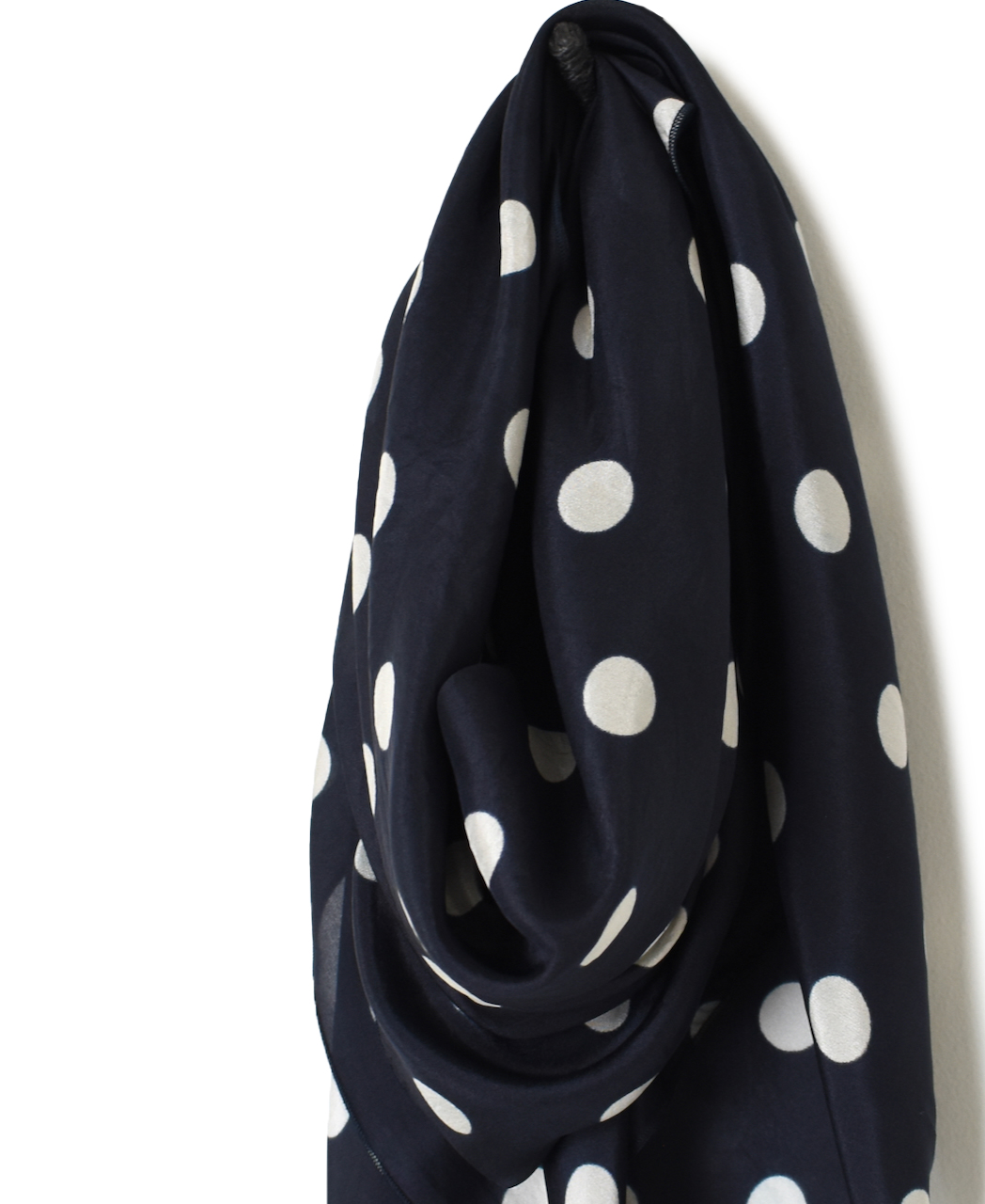 NMDS24514P(スカーフ) BANGALORE SILK DOT PRINT SCARF