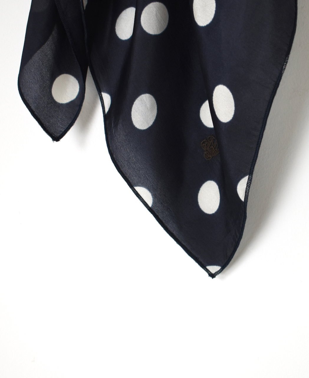 NMDS24514P(スカーフ) BANGALORE SILK DOT PRINT SCARF