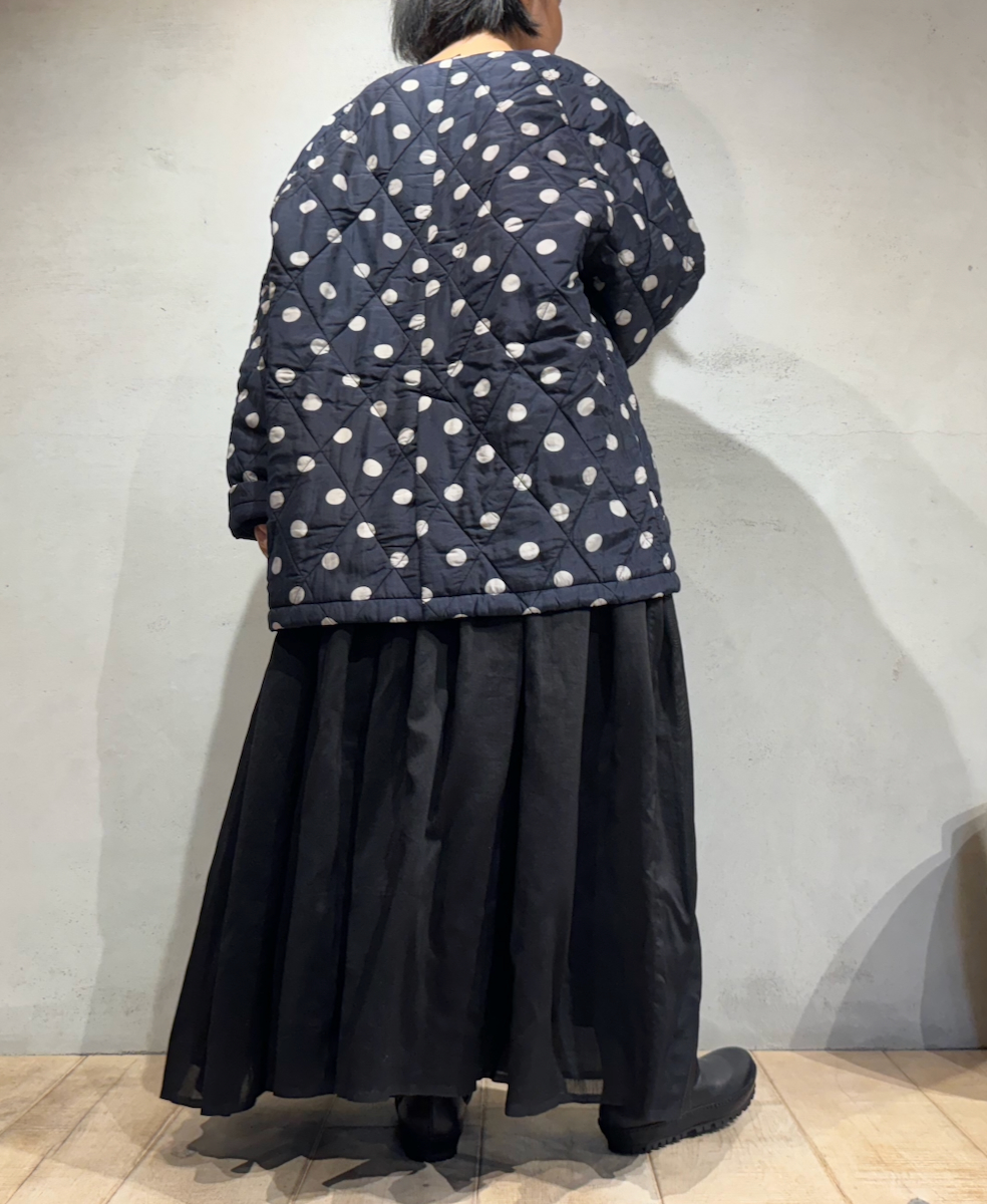 NMDS24512P(コート) PADDED SILK DOT PRINT FRONT BUTTON HALF COAT