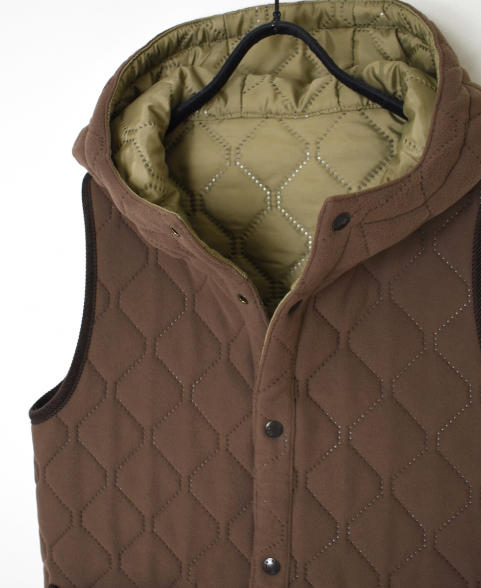 NAM1751(ベスト) POLYxFLEECE HEAT QUILT REVERSIBLE HIGH COLLAR HOODED VEST