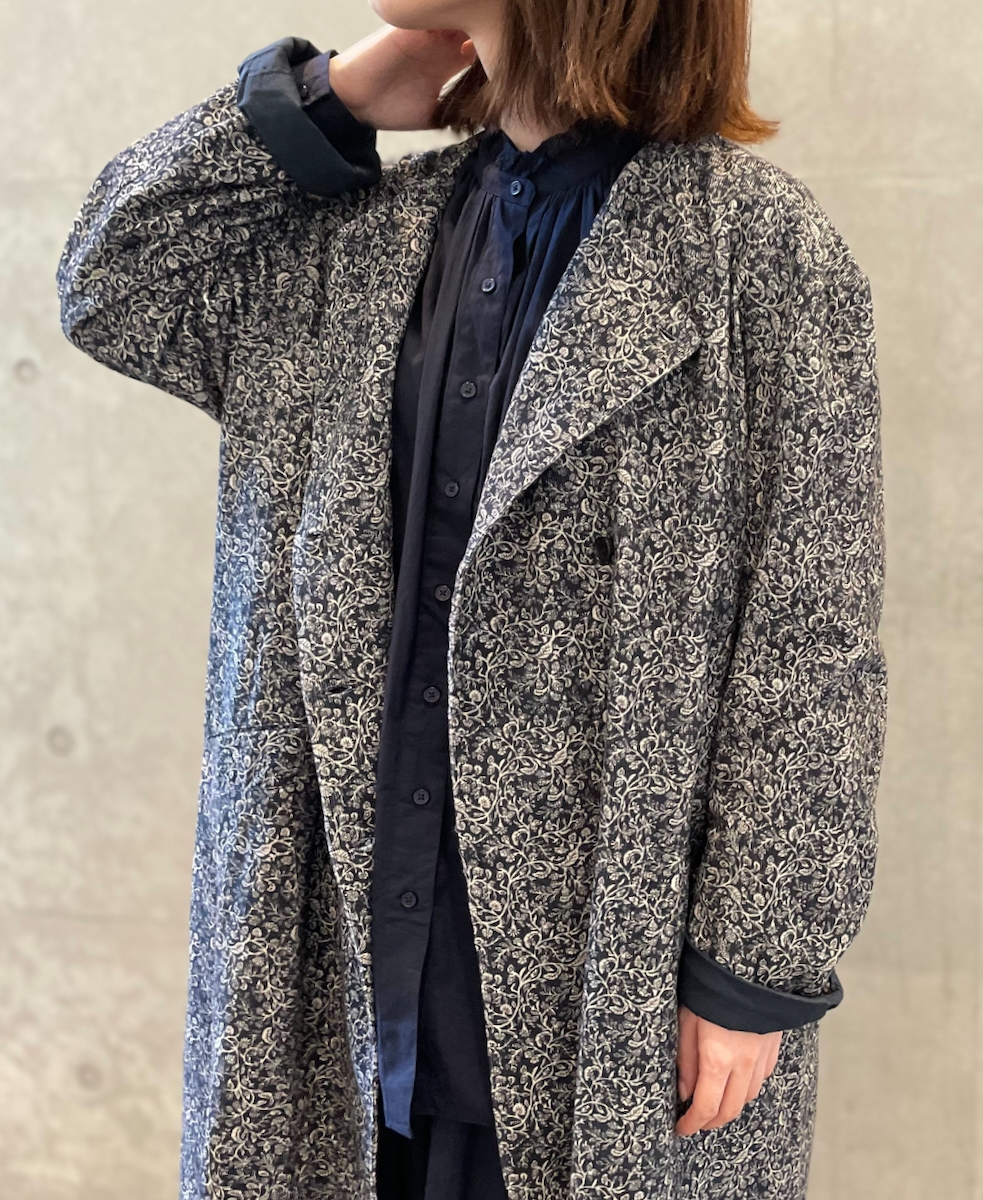 NSL24532(ジャケット) CORDUROY FLOWER PRINT NO COLLAR DOUBLE LONG JACKET